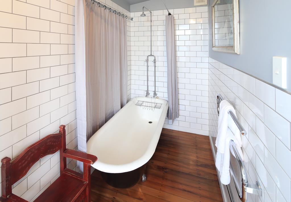Crescent Villa - Stay Waiheke Ostend Dış mekan fotoğraf