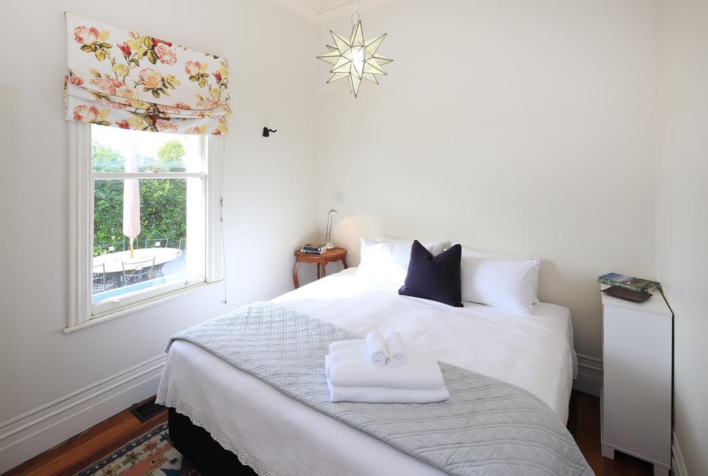 Crescent Villa - Stay Waiheke Ostend Dış mekan fotoğraf