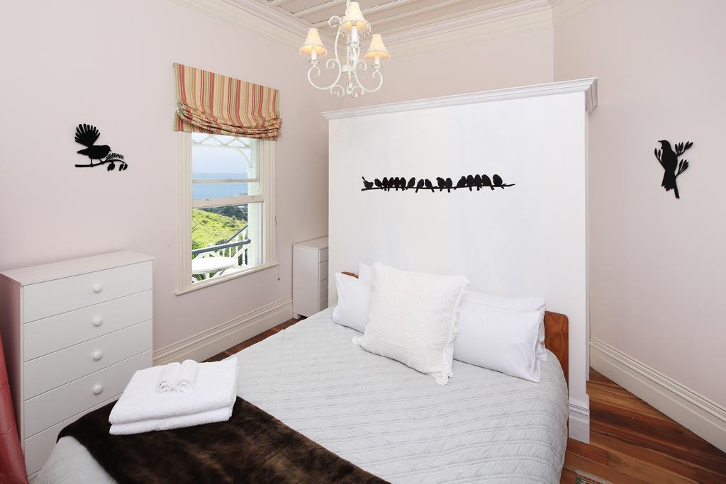 Crescent Villa - Stay Waiheke Ostend Dış mekan fotoğraf