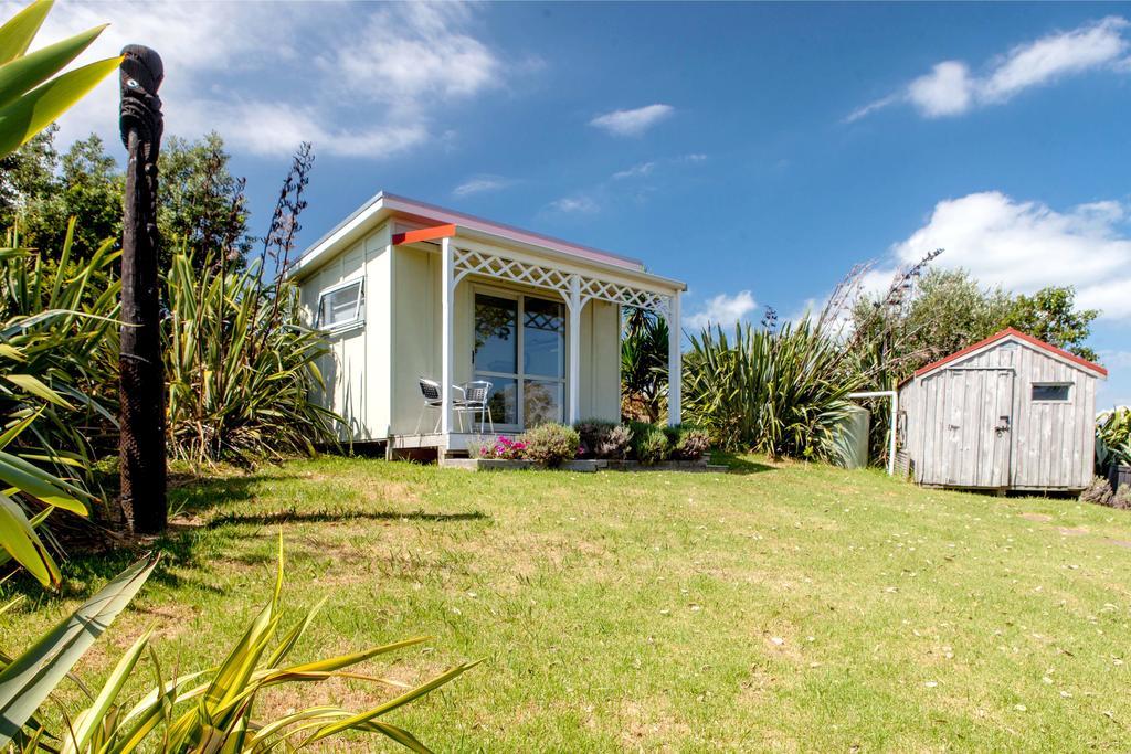 Crescent Villa - Stay Waiheke Ostend Dış mekan fotoğraf